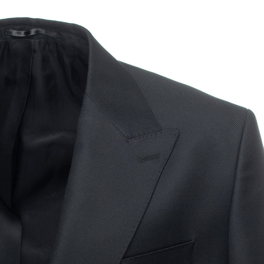 Introducing Bagozza America's Men's Classic Blazer in Black (876) - a stylish, high-quality 2-Button Blazer that is crafted using the finest 100% Merino Wool from the Italian Mill of Loro Piana. Experience the premium quality and craftsmanship of Bagozza Americas.